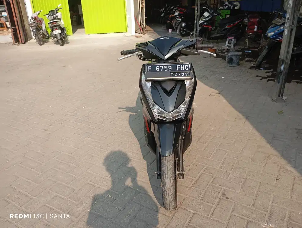 Honda beat Deluxe Tahun 2022 Surat komplit