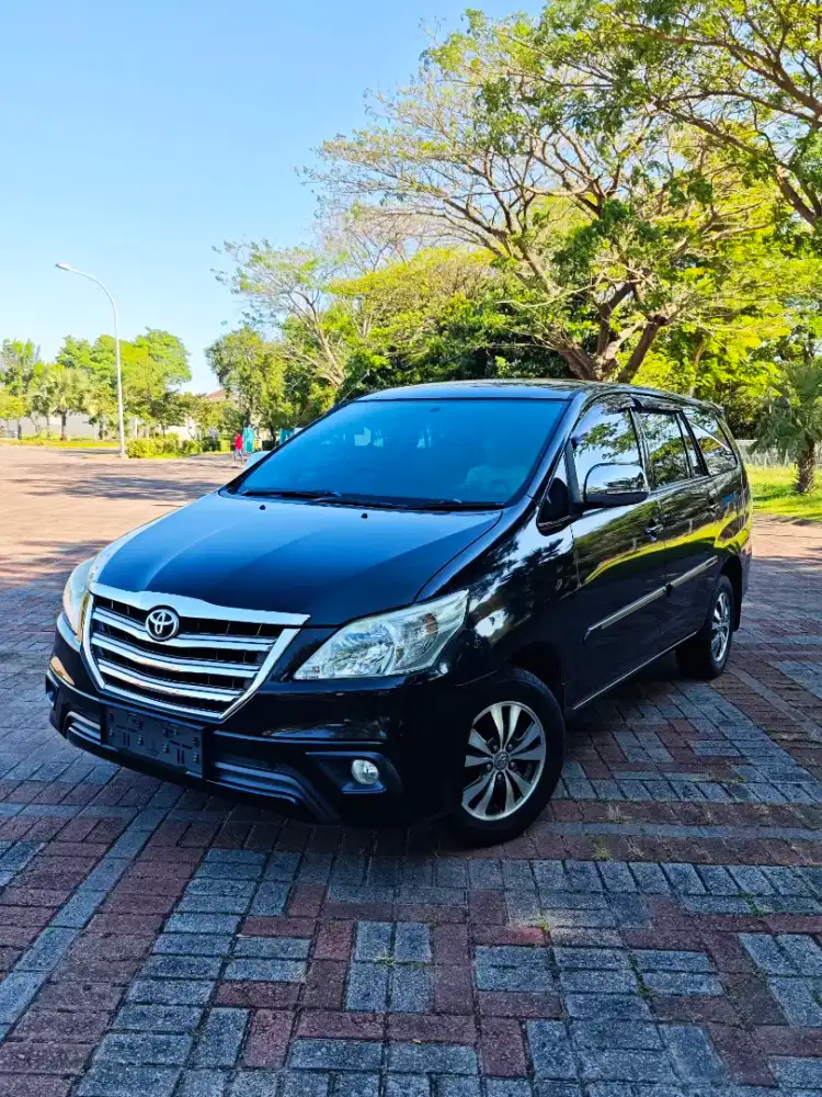 Kijang Innova G 2.5 A/T matic diesel 2015 ISTIMEWA