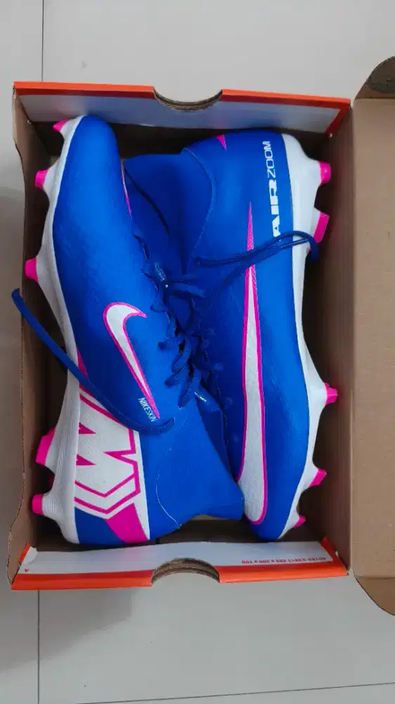 sepatu bola Nike Mercurial Superfly 10 Academy biru ukuran 44,5. BNIB