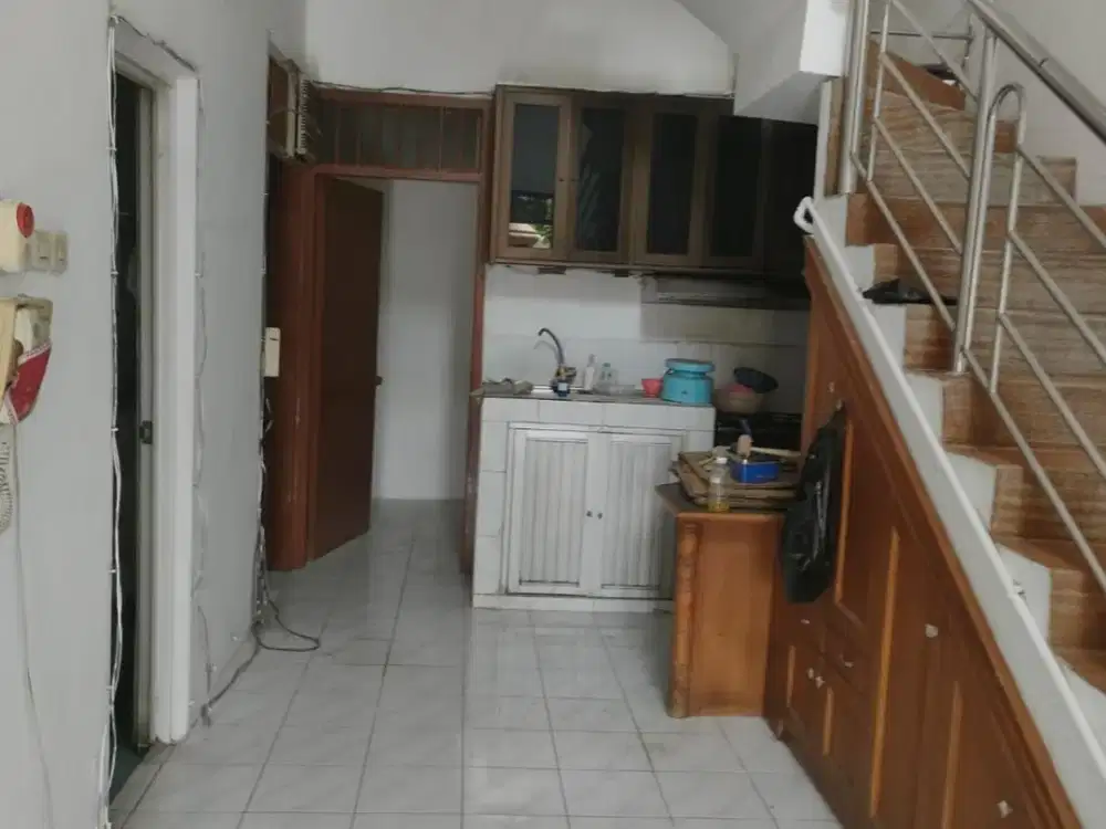 Rumah SHM belakang graha YKP penjaringan sari row jalan 2,5 mobil lebar