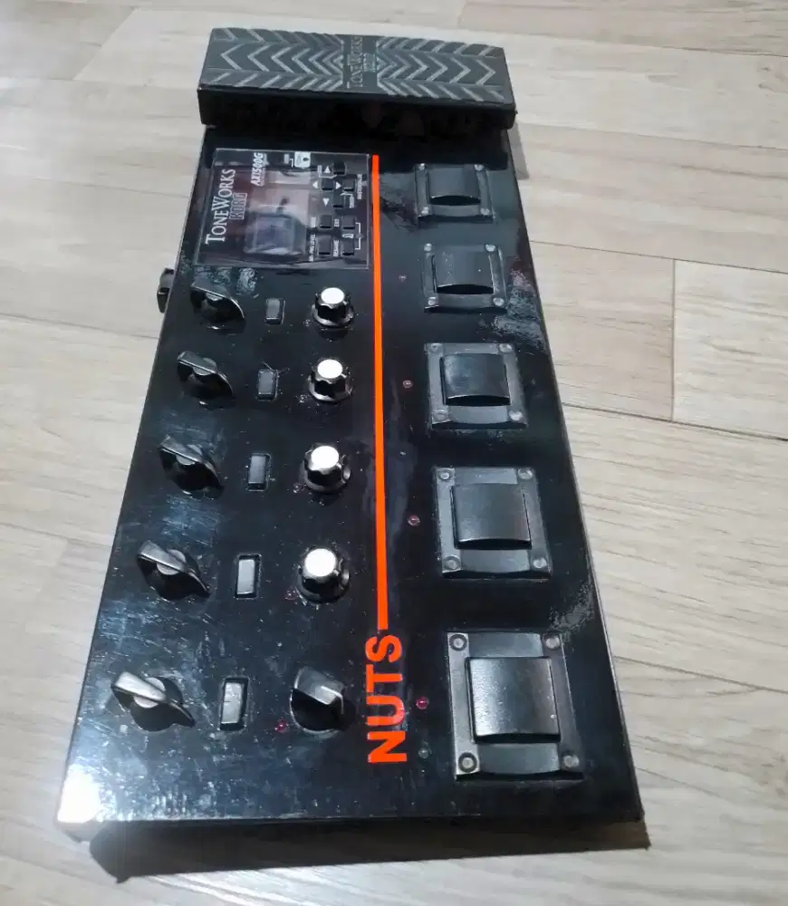 Jual efek gitar Korg AX 1500 bonus pedal dist Brownie NUX