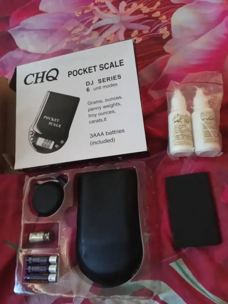 Perlengkapan jual beli emas