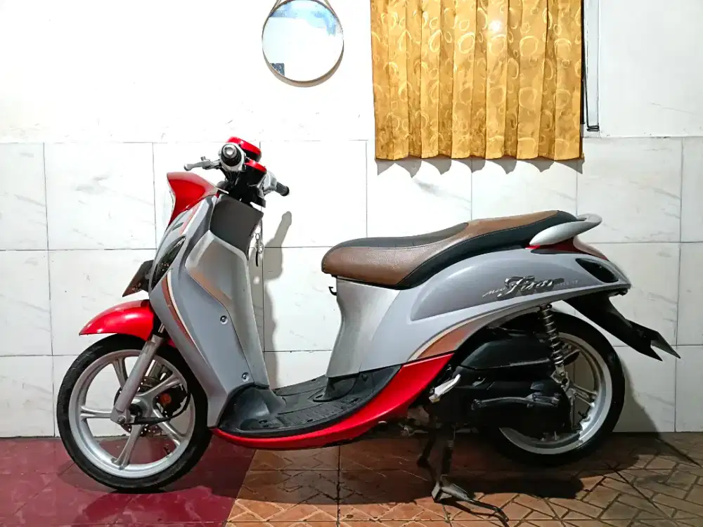 Fino 125 premium tahun 2021 low km 10rb/tt boleh gan cash lebih bagus
