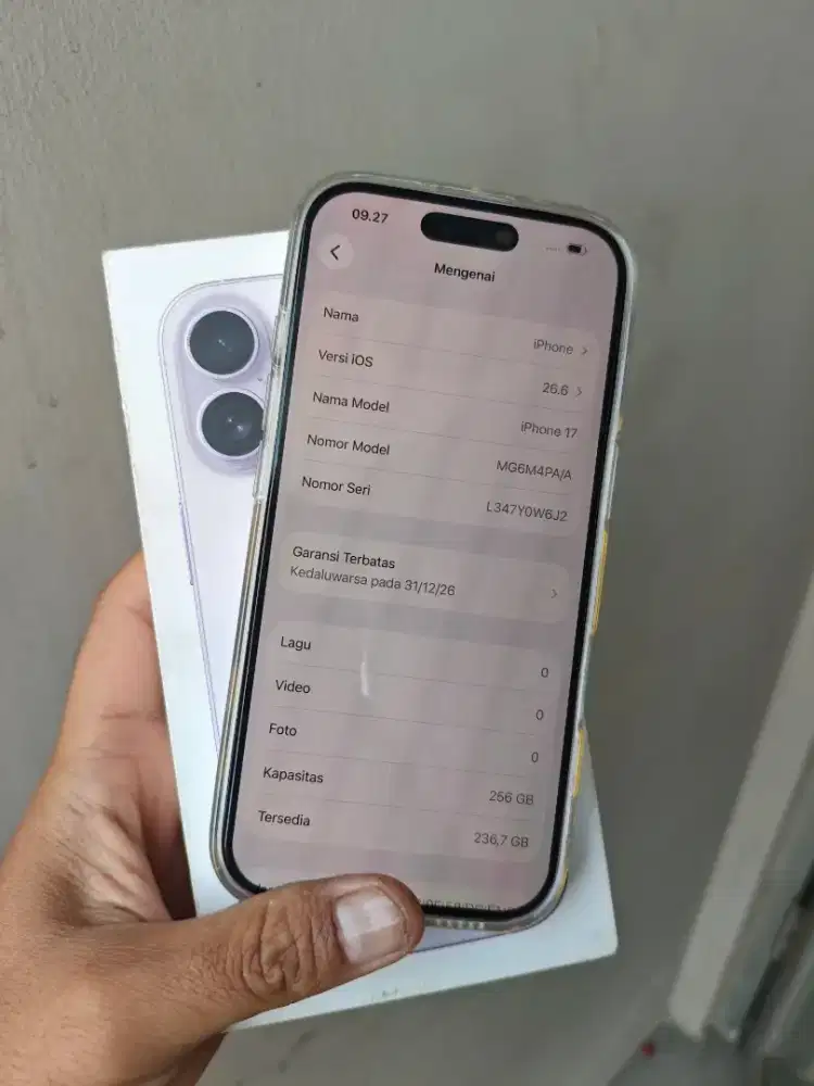 Iphone 17 basic 256 lavender ibox