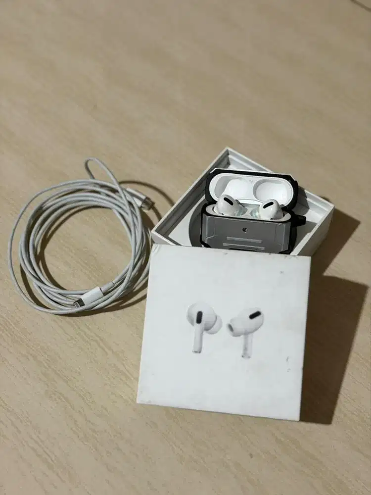 Apple Airpods Pro Gen 1