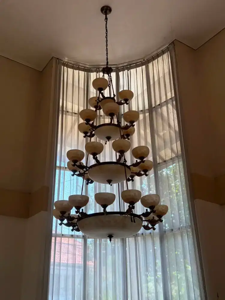 Lampu gantung classic kondisi masih bagus murah