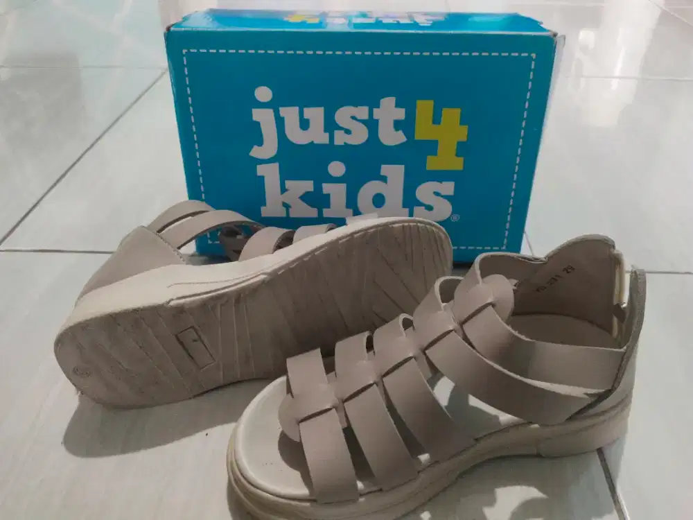 Sendal anak just kids 4