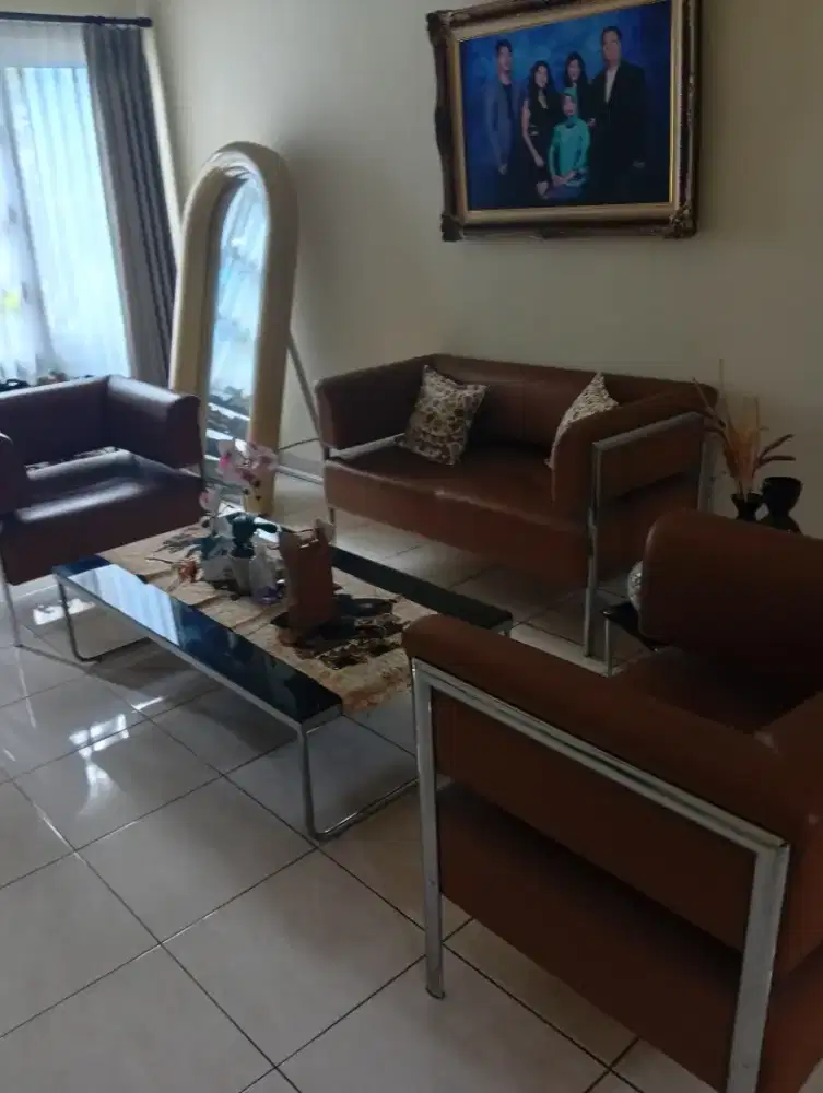 Sofa Ruang Tamu 2 + 1 + 1 seats minimalis