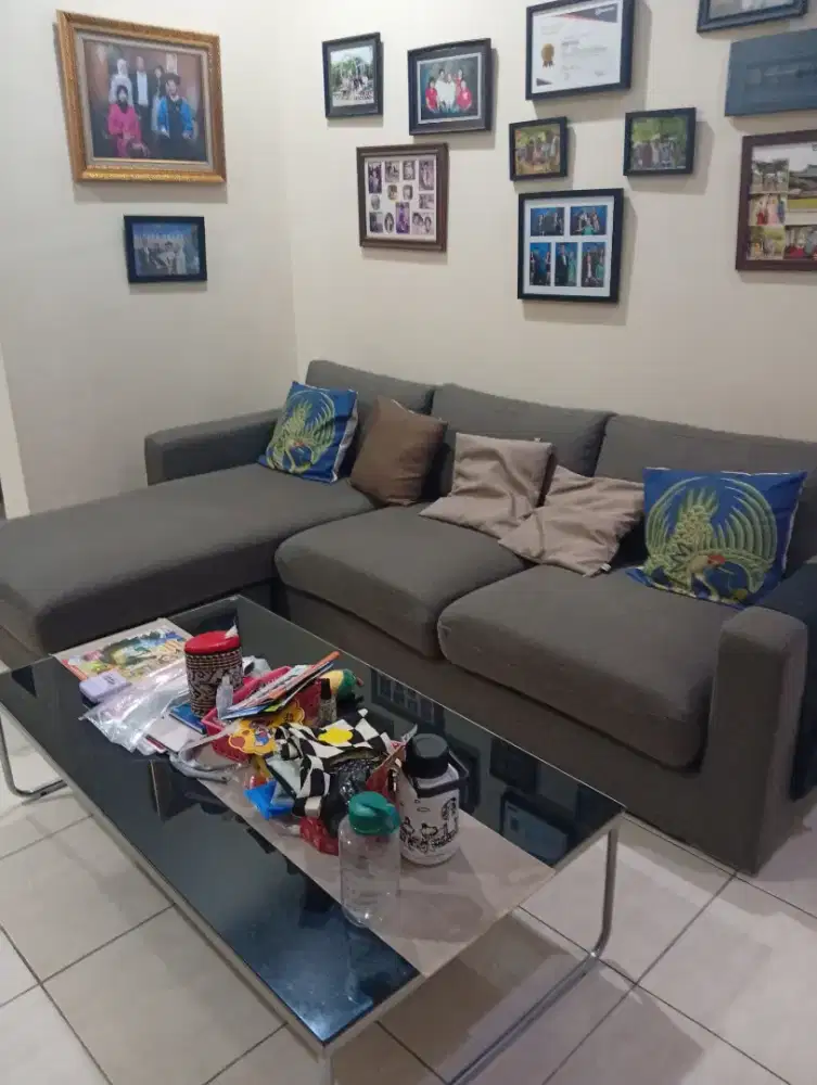 Sofa Ruang Keluarga / TV