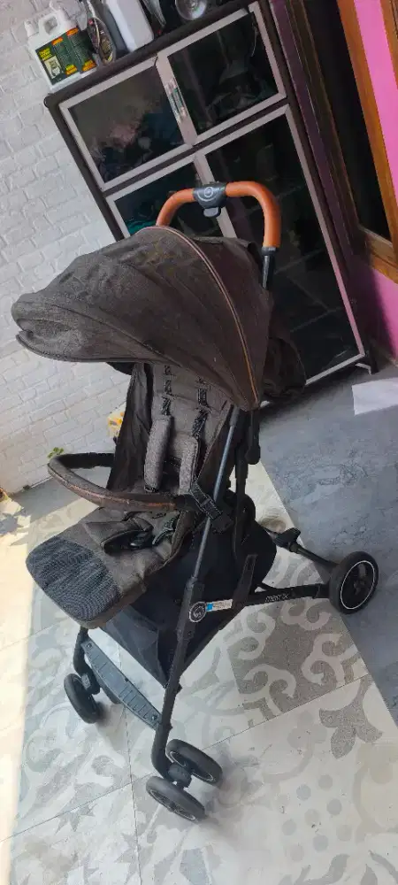 Stroller Cabin Size Matrix by Babyelle