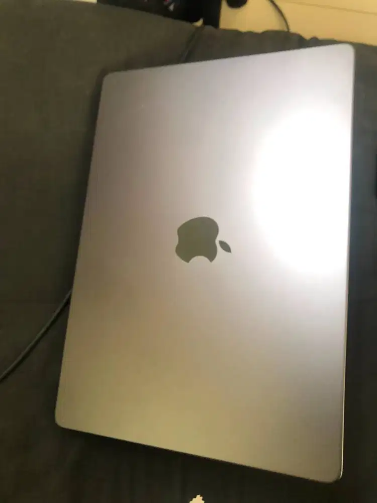 Macbook Pro M5 14 16/512Gb