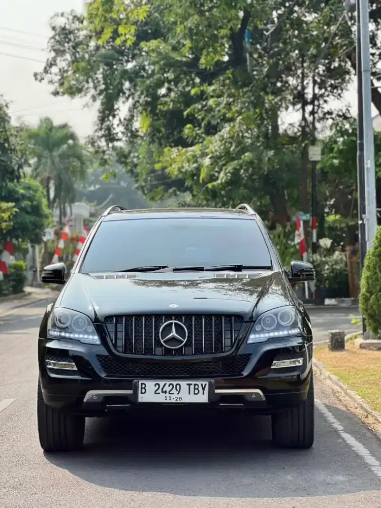 Mercy ML350 Sunroof Grand Edition Istimewa