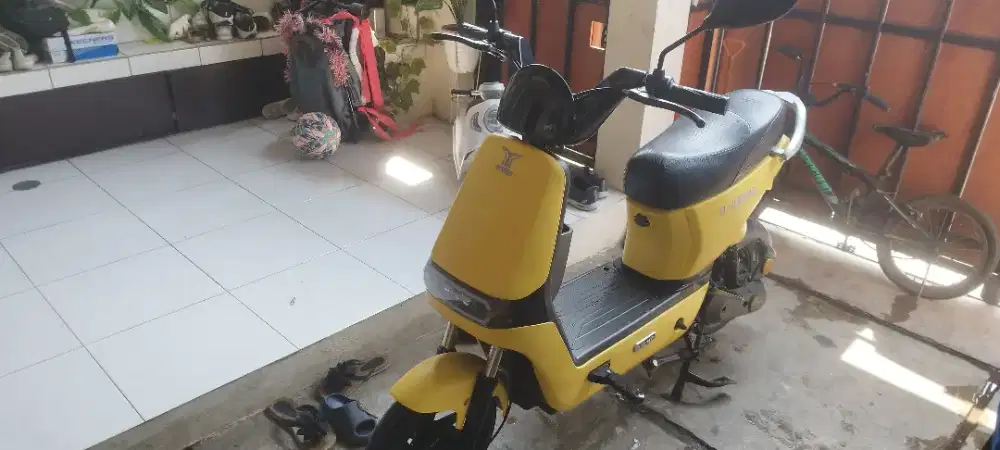 Jual Sepeda Listrik UWINFLY D8S (Kuning)225