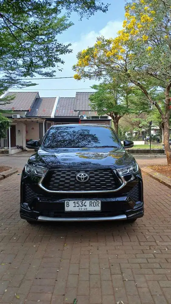 Toyota Kijang Innova Zenix 2.0 V Hybrid Modelista 2023 Cash