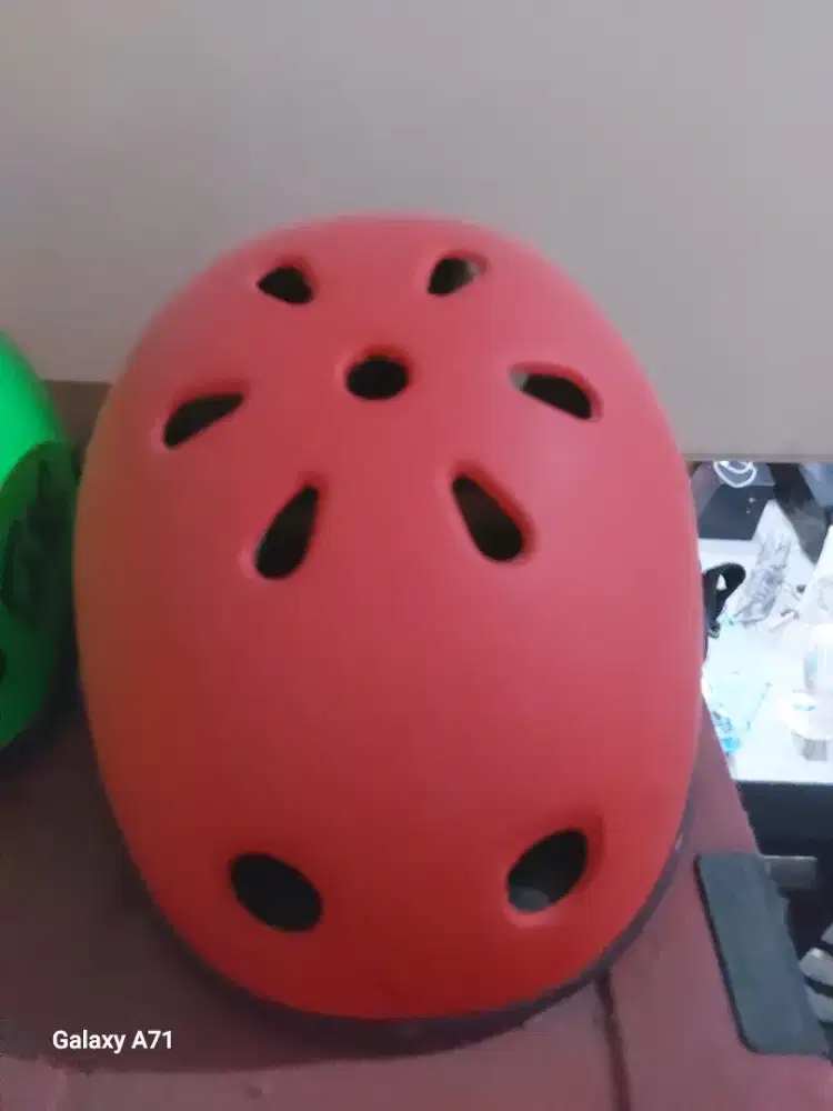 Helm Sepeda untuk anak anak