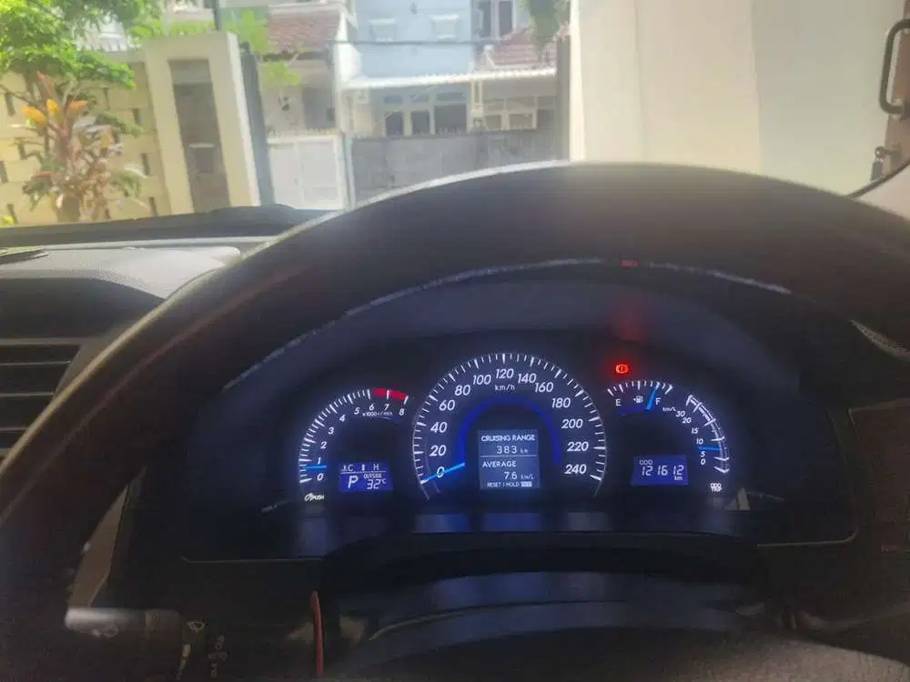 Toyota Camry 2012 Bensin