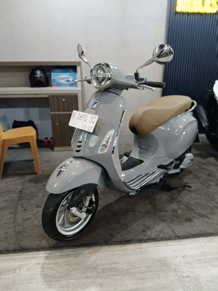 Piaggio Vespa 150 ABS 2022