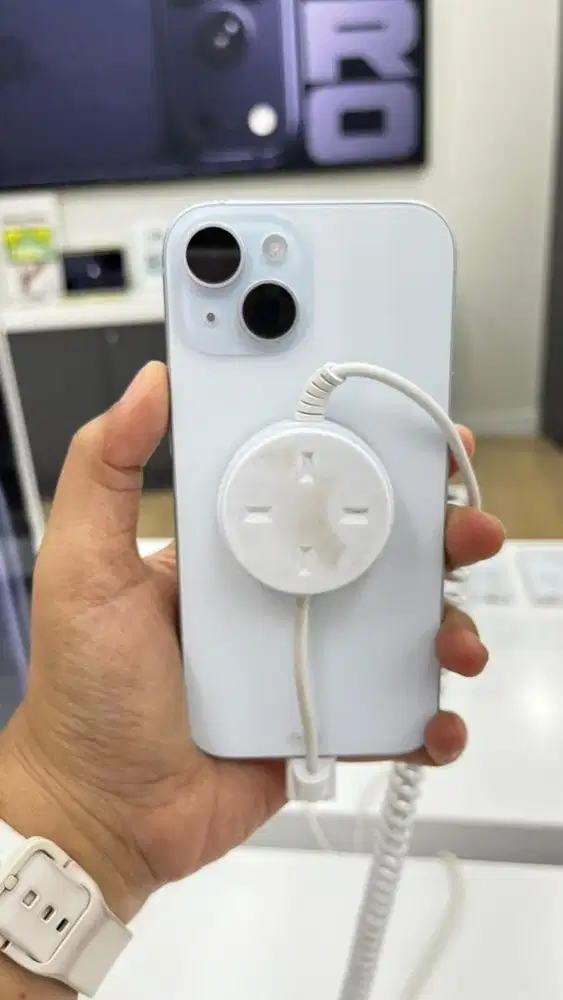 iPhone 15 128gb