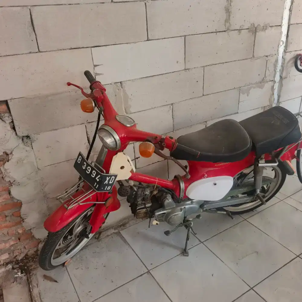 Honda C70 Astrea Merah - Barang Antik, No Surat, Jual Apa Adanya
