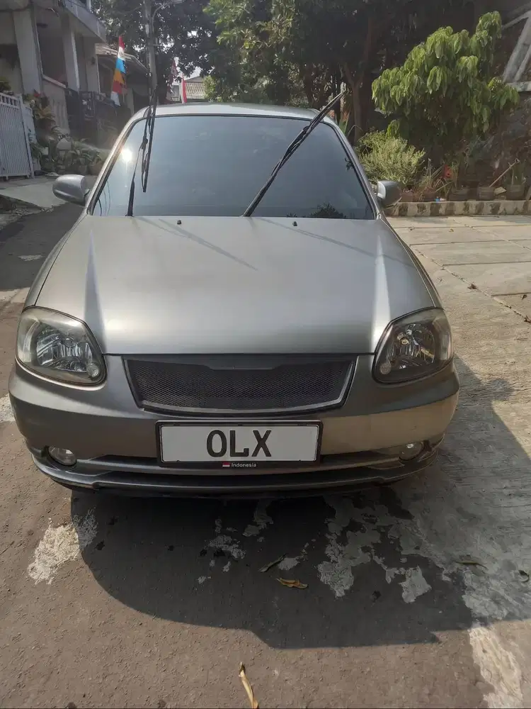 Jual Hyundai Avega MT 2010 - Pribadi
