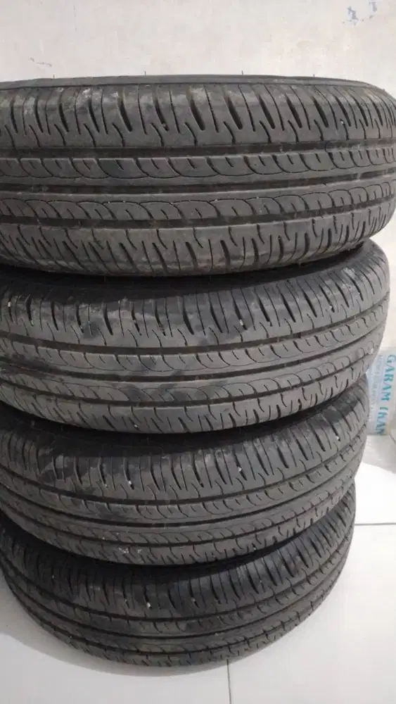Jual ban mobil ayla
