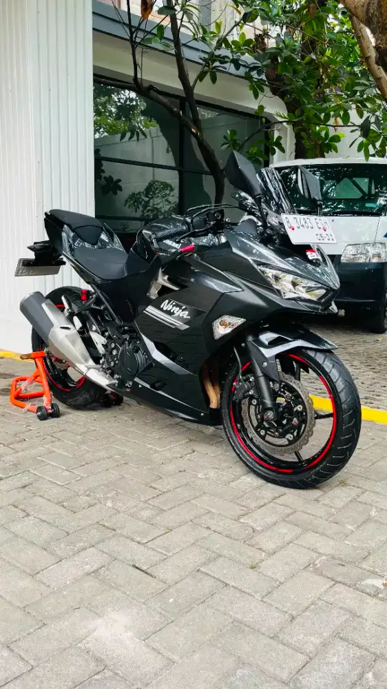Kawasaki ninja 250 fi