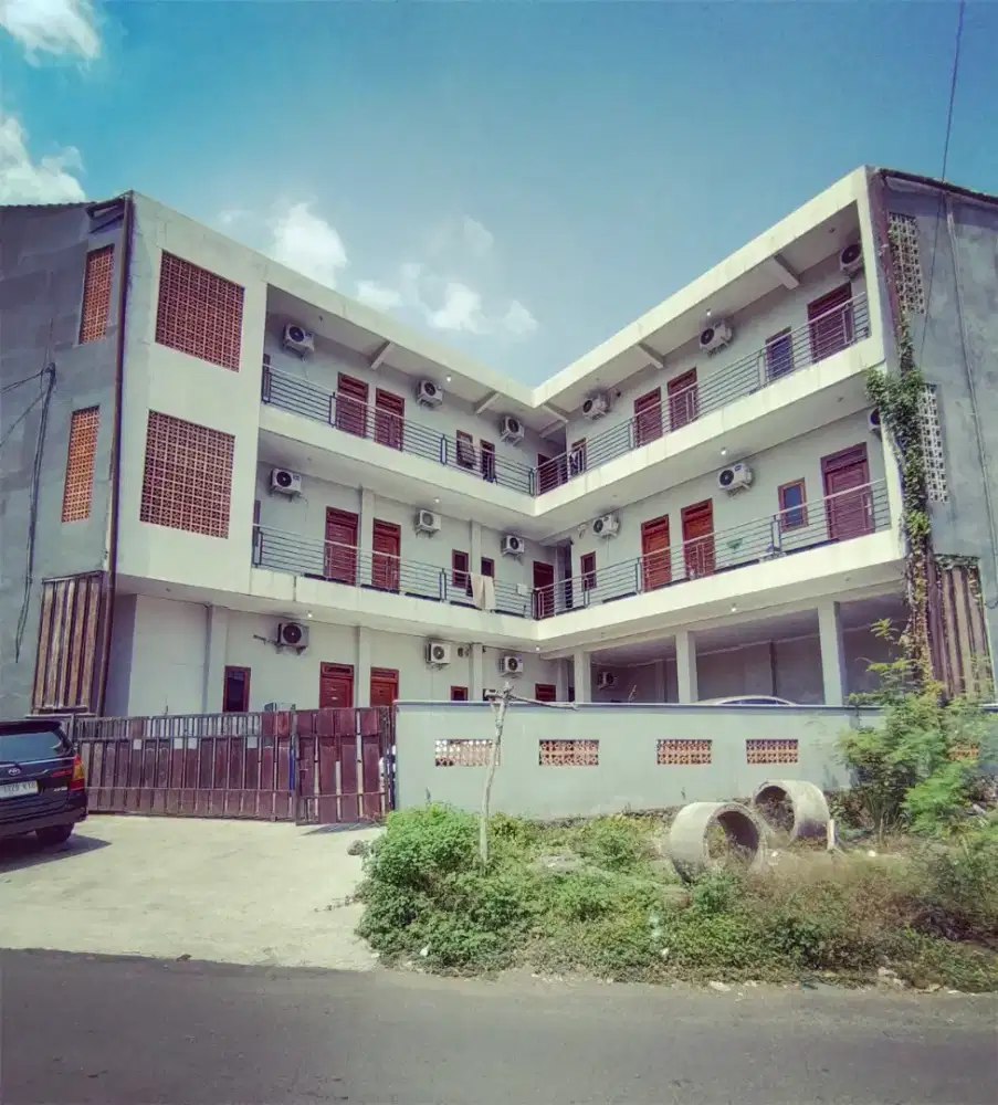 Rumah kost eksklusif 3 lantai 18 kamar
