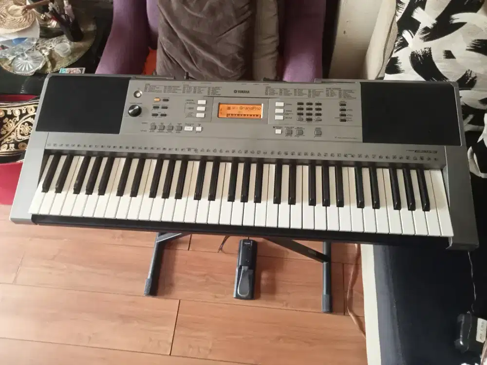 Keyboard Yamaha psr E 353