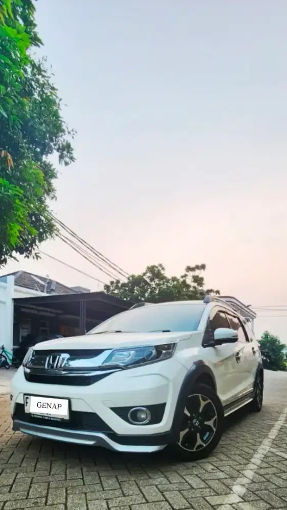 MOBIL HONDA BRV PRESTIGE CVT CKD