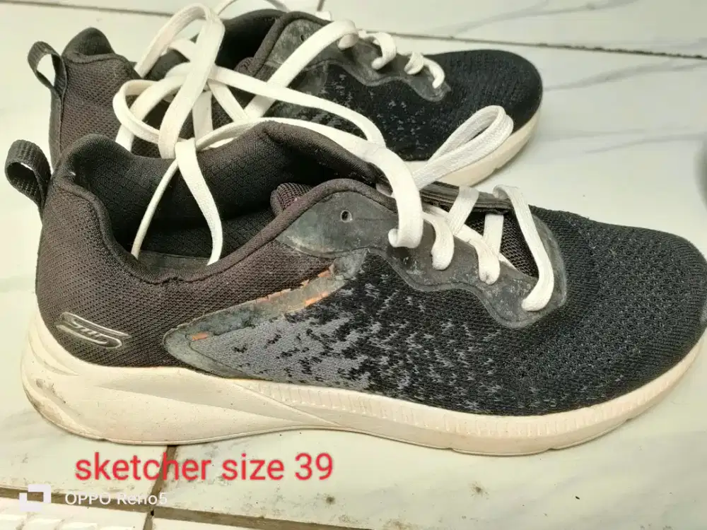 sepatu perempuan