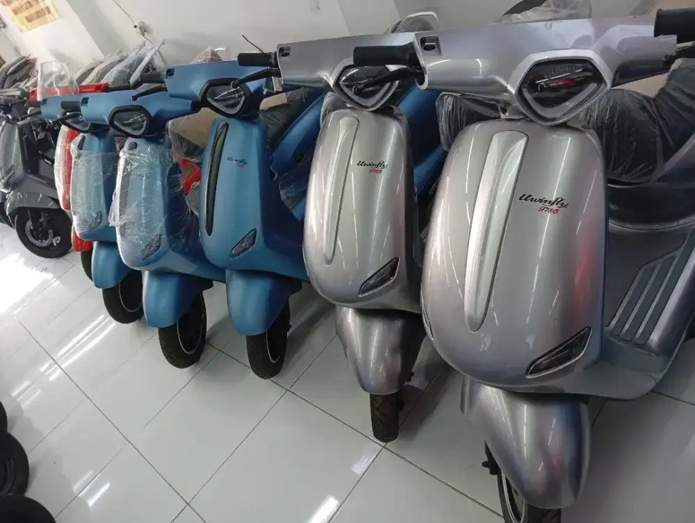SEPEDA LISTRIK UWINFLY TIPE T78C HARGA PROMO
