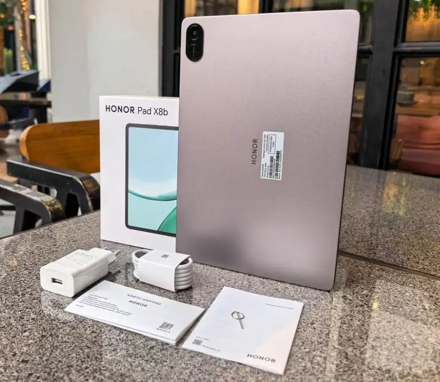 Honor tablet X8B