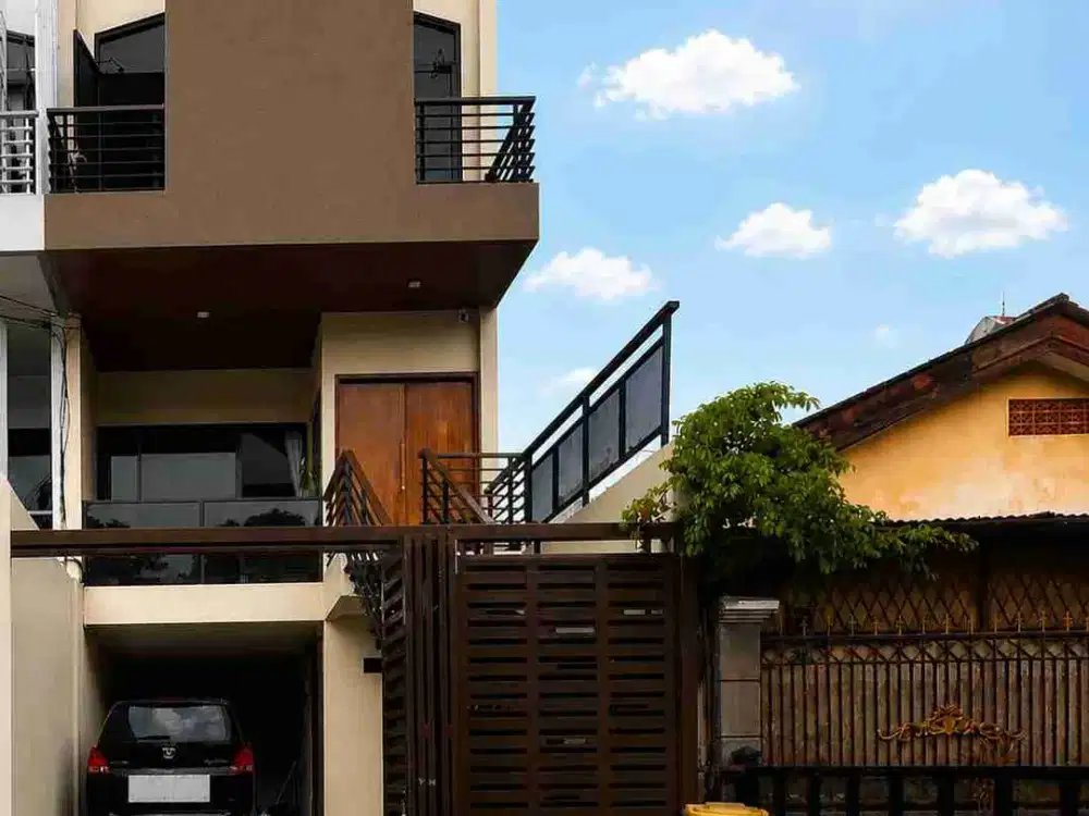 Di jual rumah di pondok bambu