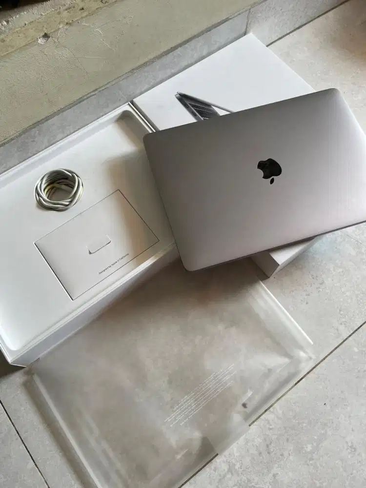 Macbook pro 2017 13inch