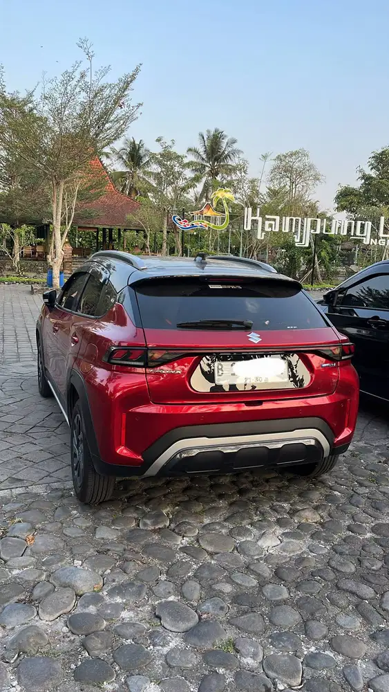Jual Mobil Suzuki Fronx SGX AT 2 TONE WARNA MERAH TAHUN 2025