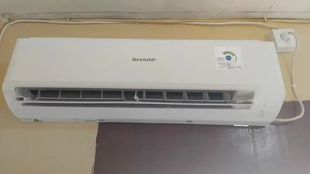 Dijual Ac 1/2 pk Merk LG