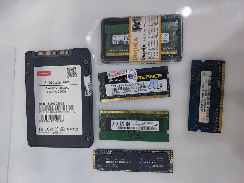 RAM 8GB DDR SSD 512 GB