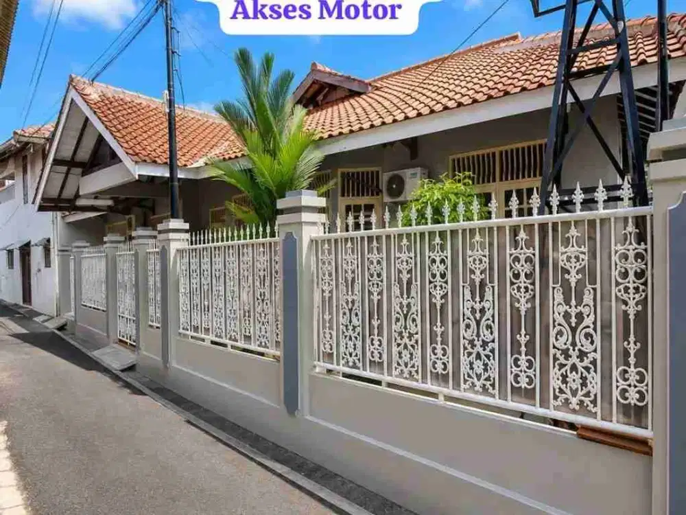 LUAS 231 Meter Rumah di Jatinegara Akses MOTOR Cocok UNTUK Kos-Kosan Sangat Strategis