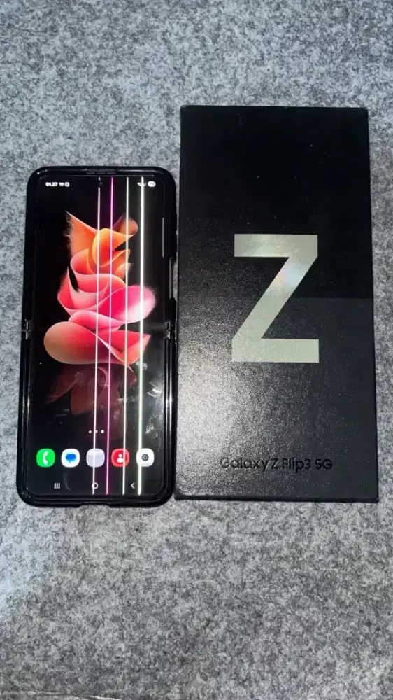 Samsung flip 3 8/128