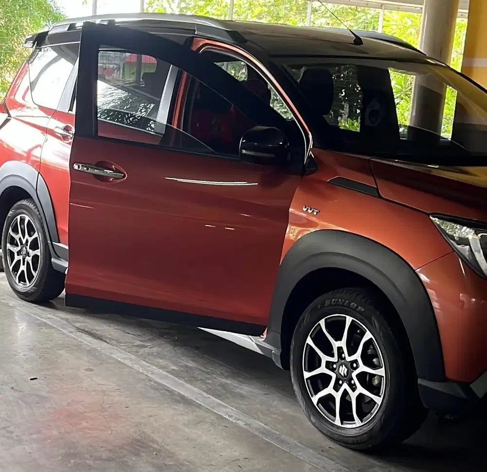 Dijual mobil XL7 tipe Alpha AT tahun 2023
