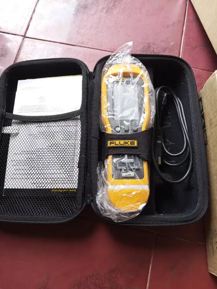 Vibration Meter Fluke 805