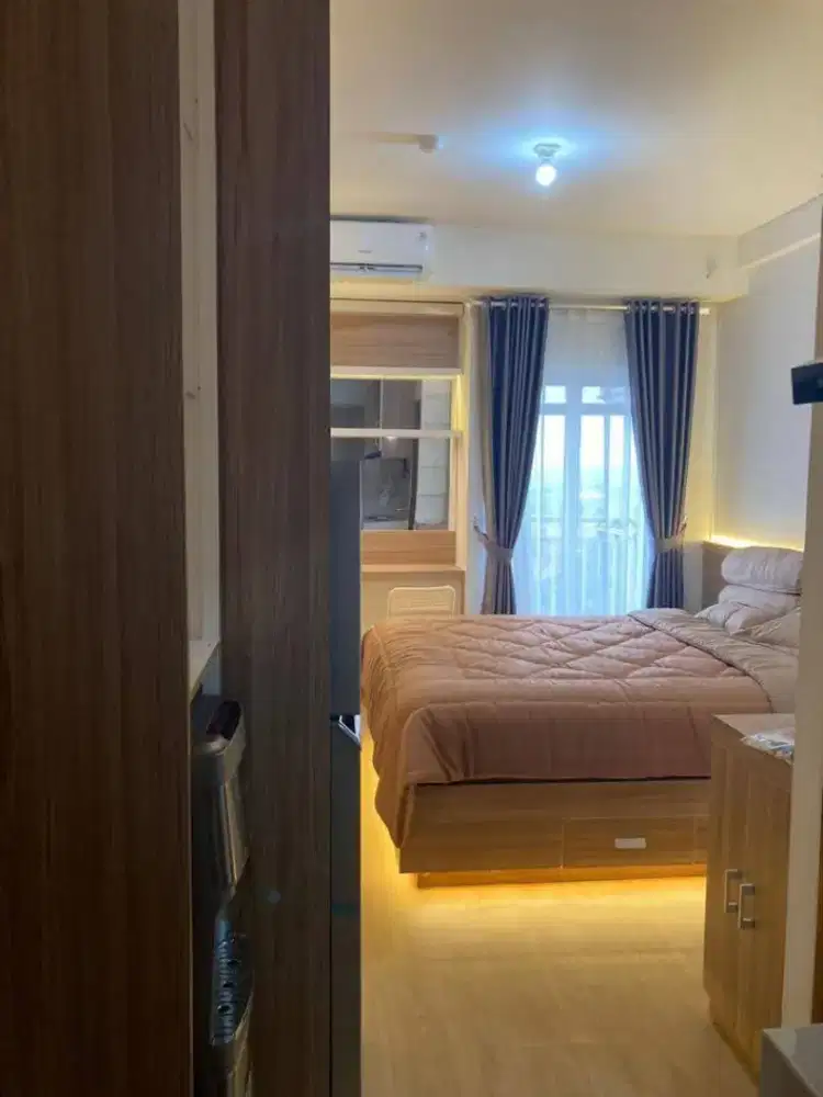 sewa apartemen harian green pramuka city