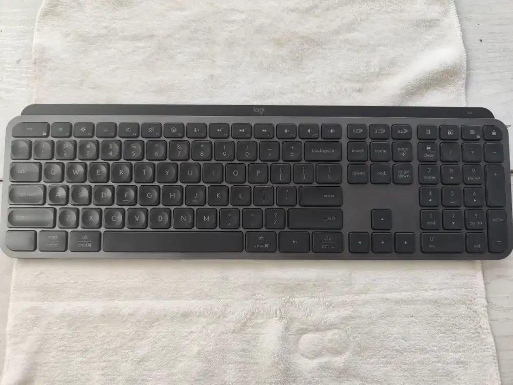 Keyboard Logitech MX Keys S Flagship Batangan Mac Apple or Windows