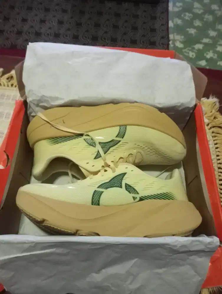 sepatu ortuseight hyperblast 3.0