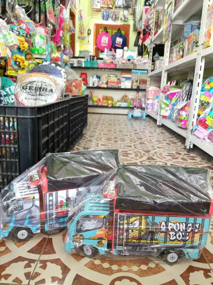 mainan anak truck oleng kayu