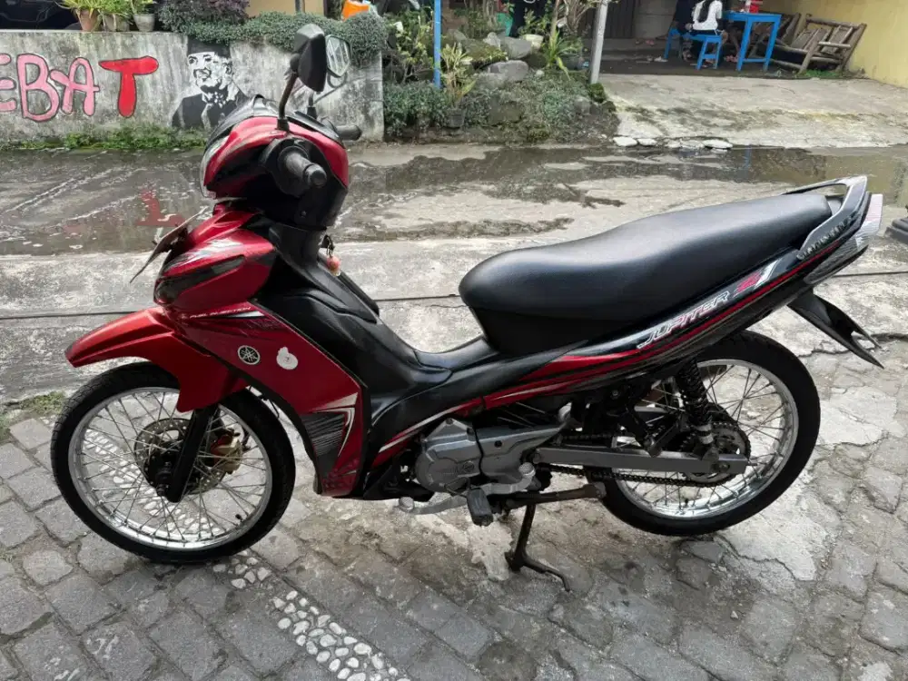 Yamaha Jupiter Z injeksi THN 2012 plat AB Wonosari
