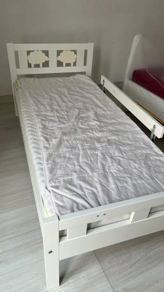 Preloved Ranjang Anak Toddler IKEA Paket Lengkap Nego Tipis
