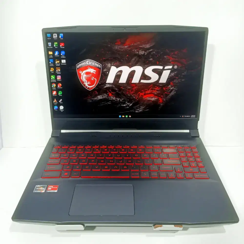 LAPTOP MSI BRAVO 15 B5DD