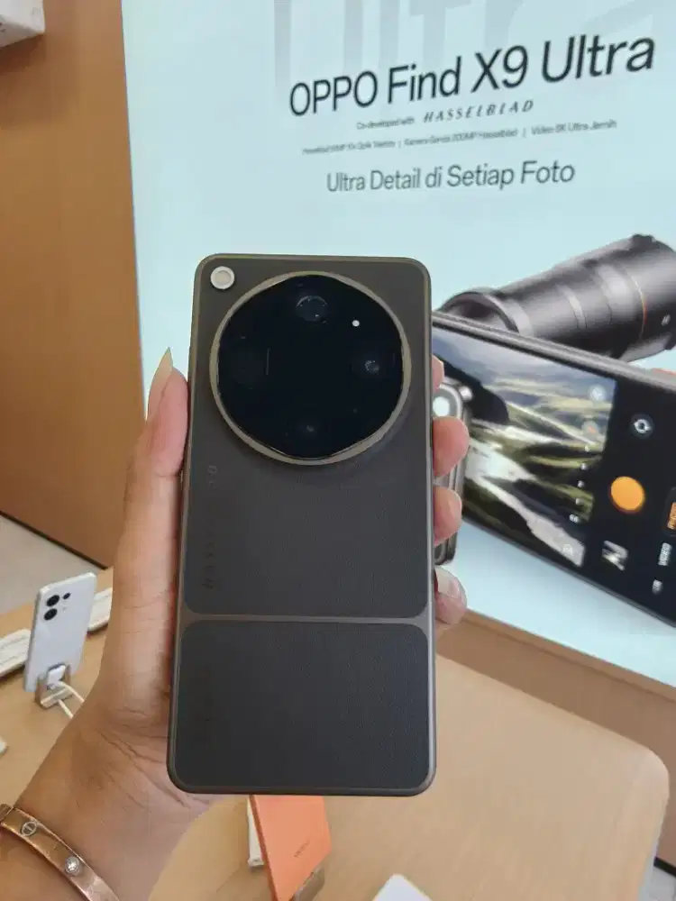 OPPO Find X9 Baru Segel Garansi Resmi OPPO Store Indonesia