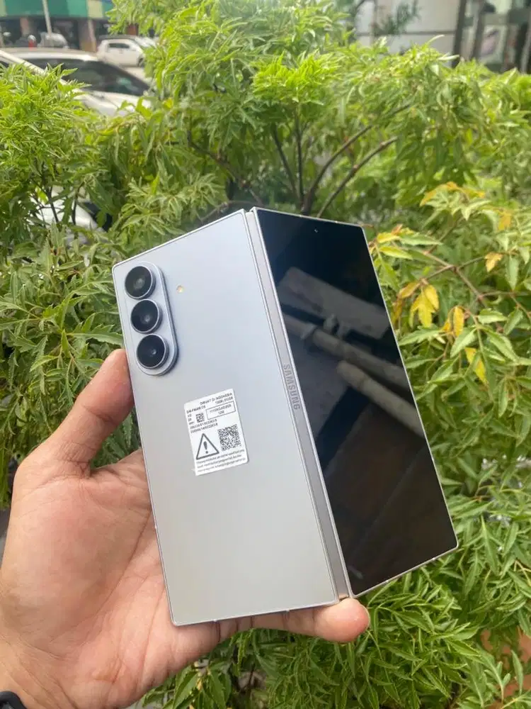 Samsung zfold 7 like new